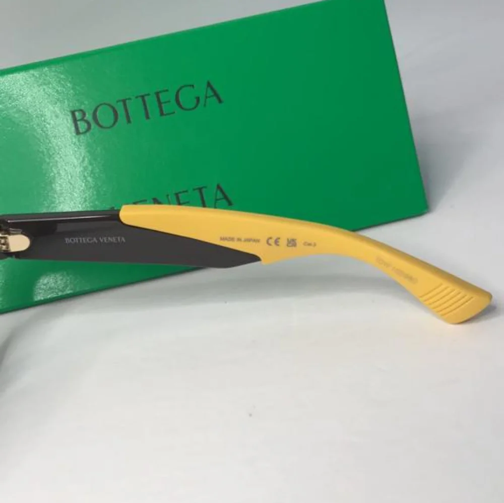 💯 - Authentic New Bottega Veneta sunglasses for Unisex